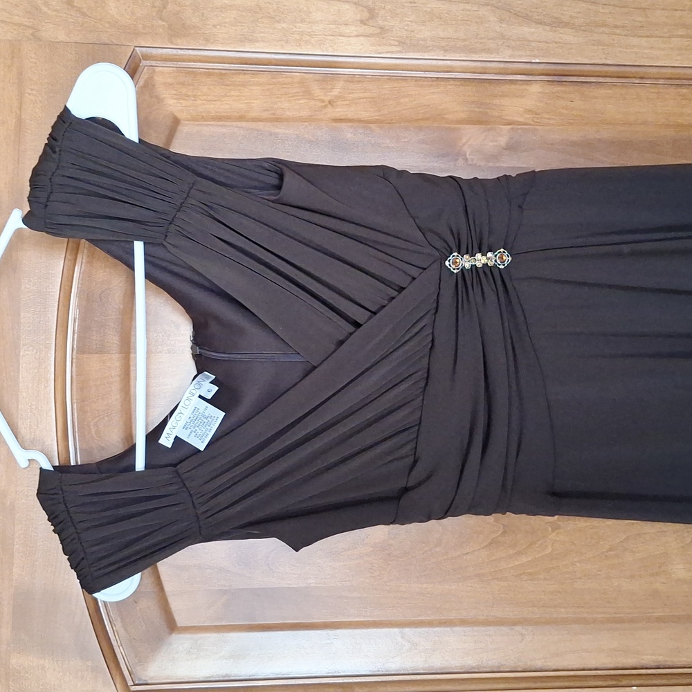 Brown dress